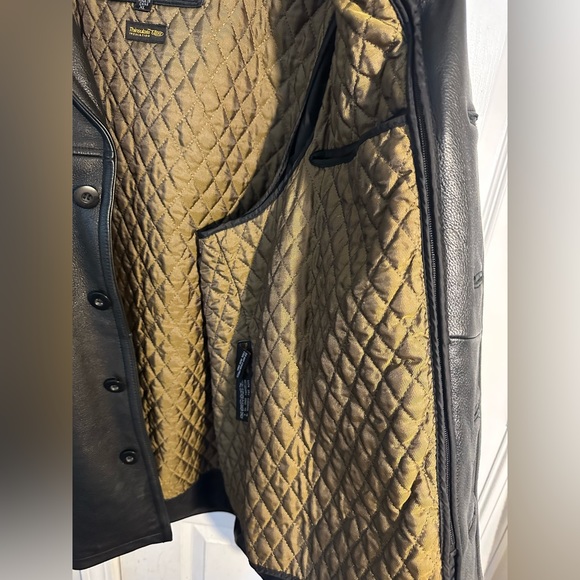 **SOLD** Mens Wilsons M. Julian Leather Jacket with Thinsulate Insulation - Picture 15 of 16